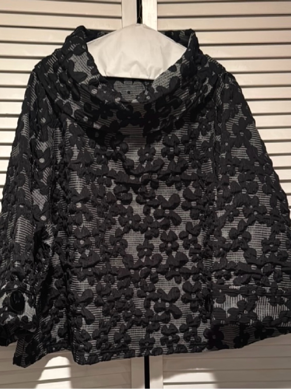 Moonlight y&s Textured Floral Appliqué Black Jacket Org $140